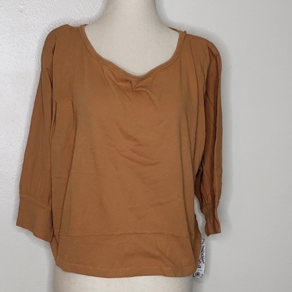 Free People Top Golden Honey V Neckline We the Free Comfy Blouse Bohemian - Picture 10 of 16